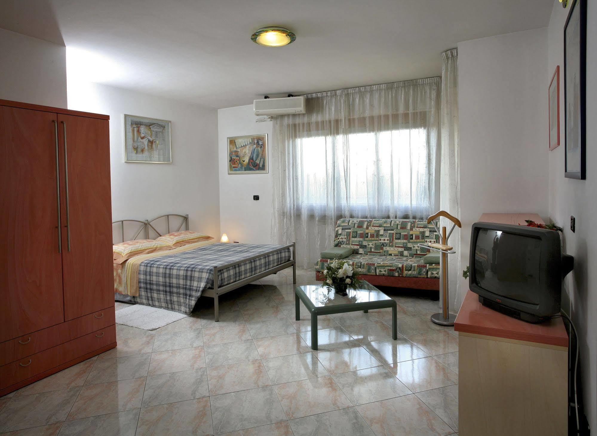 Hotel Residenza Delle Alpi Turijn Buitenkant foto