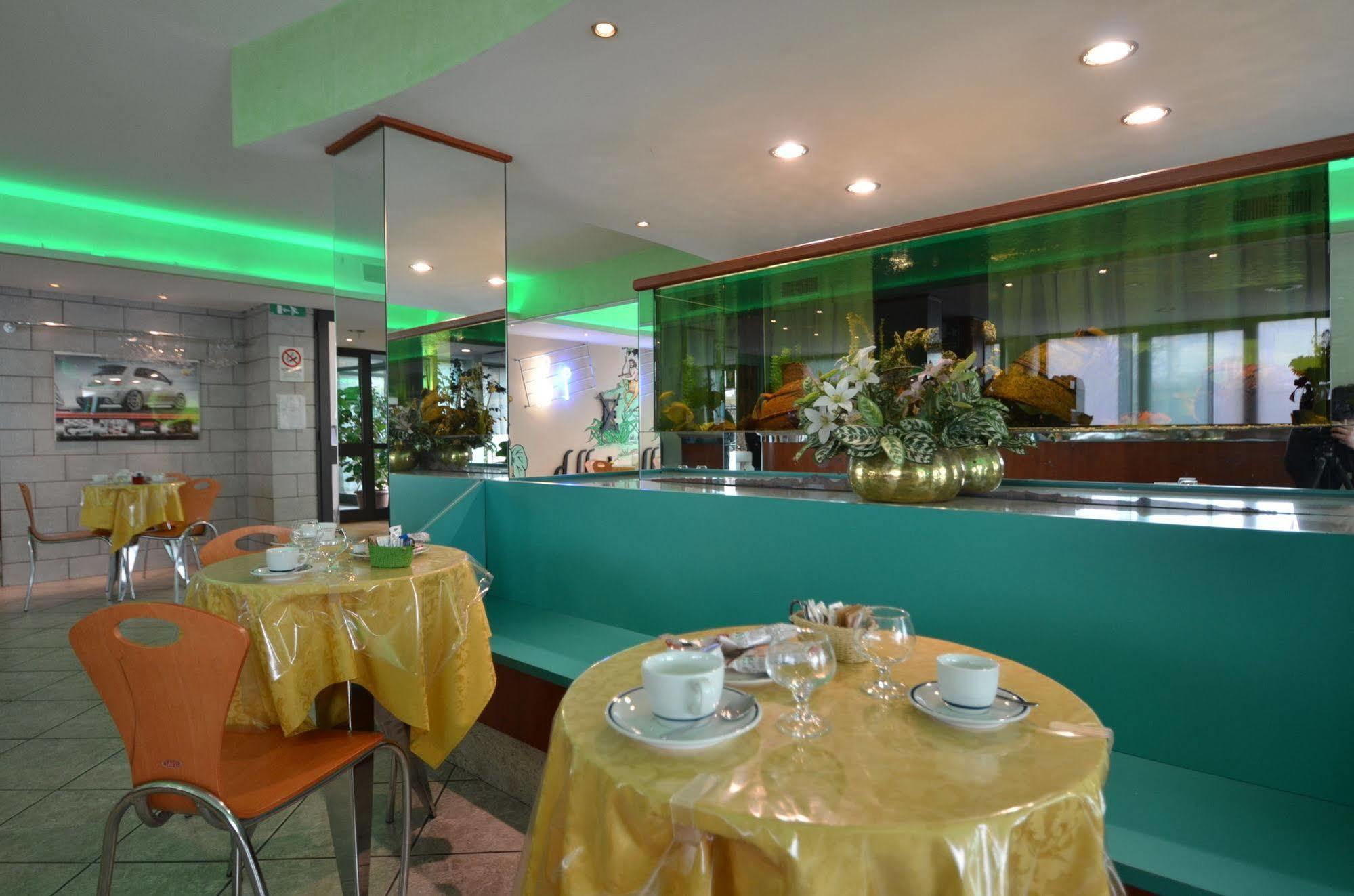Hotel Residenza Delle Alpi Turijn Buitenkant foto